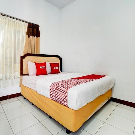 Super Oyo 90118 Hotel Diamond Syariah Subang Exteriér fotografie