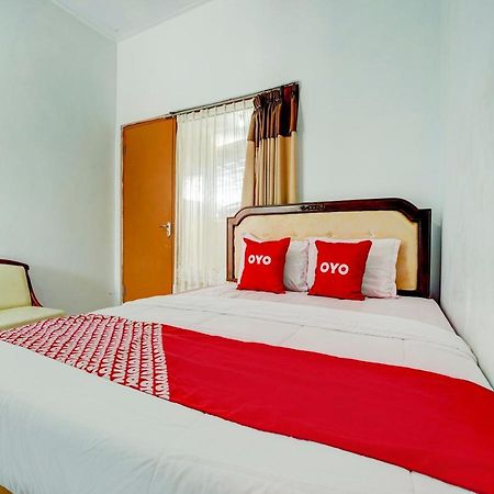Super Oyo 90118 Hotel Diamond Syariah Subang Exteriér fotografie