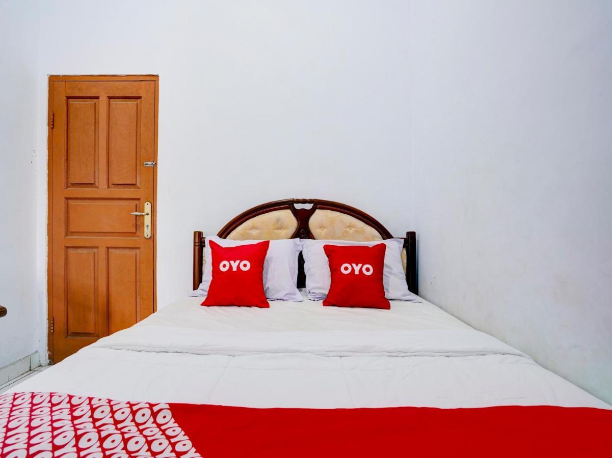 Super Oyo 90118 Hotel Diamond Syariah Subang Exteriér fotografie
