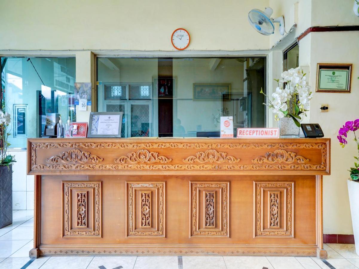 Super Oyo 90118 Hotel Diamond Syariah Subang Exteriér fotografie