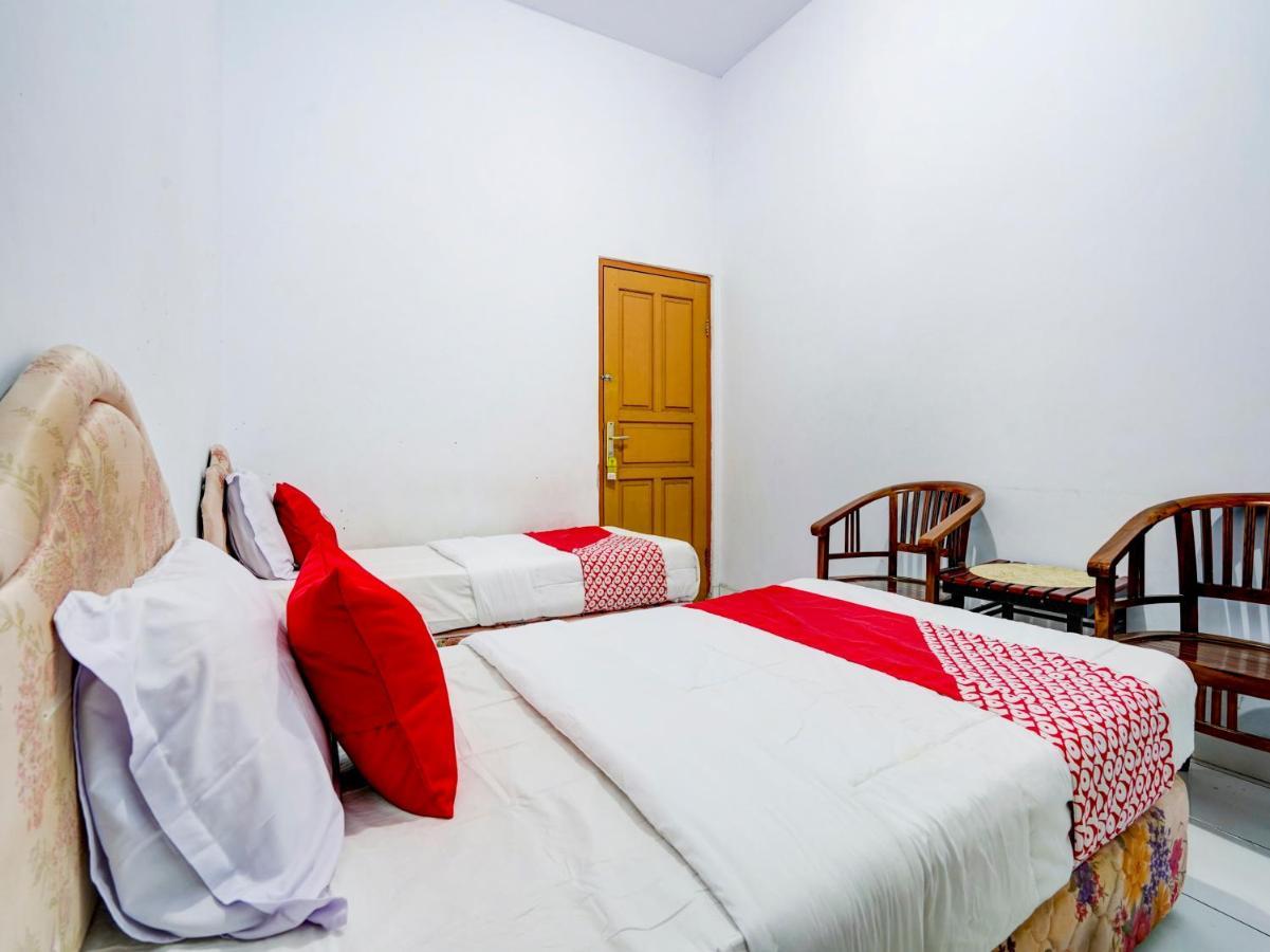 Super Oyo 90118 Hotel Diamond Syariah Subang Exteriér fotografie