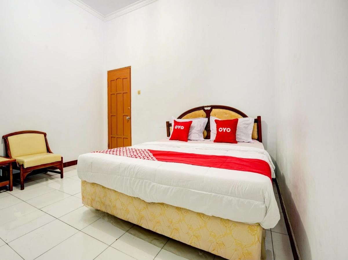 Super Oyo 90118 Hotel Diamond Syariah Subang Exteriér fotografie