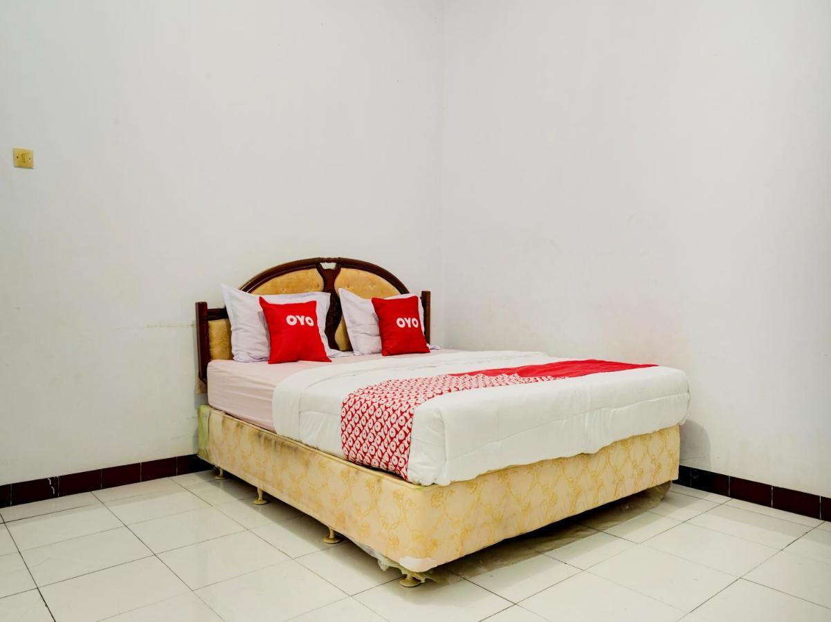 Super Oyo 90118 Hotel Diamond Syariah Subang Exteriér fotografie