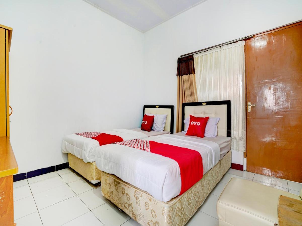 Super Oyo 90118 Hotel Diamond Syariah Subang Exteriér fotografie