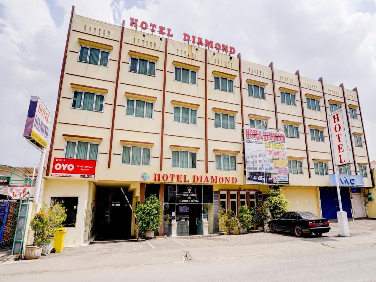 Super Oyo 90118 Hotel Diamond Syariah Subang Exteriér fotografie