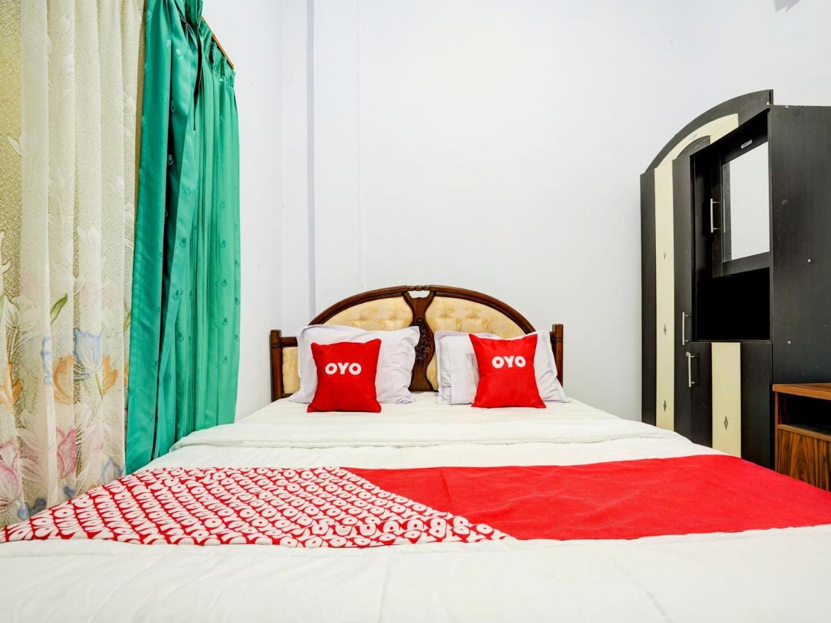 Super Oyo 90118 Hotel Diamond Syariah Subang Exteriér fotografie