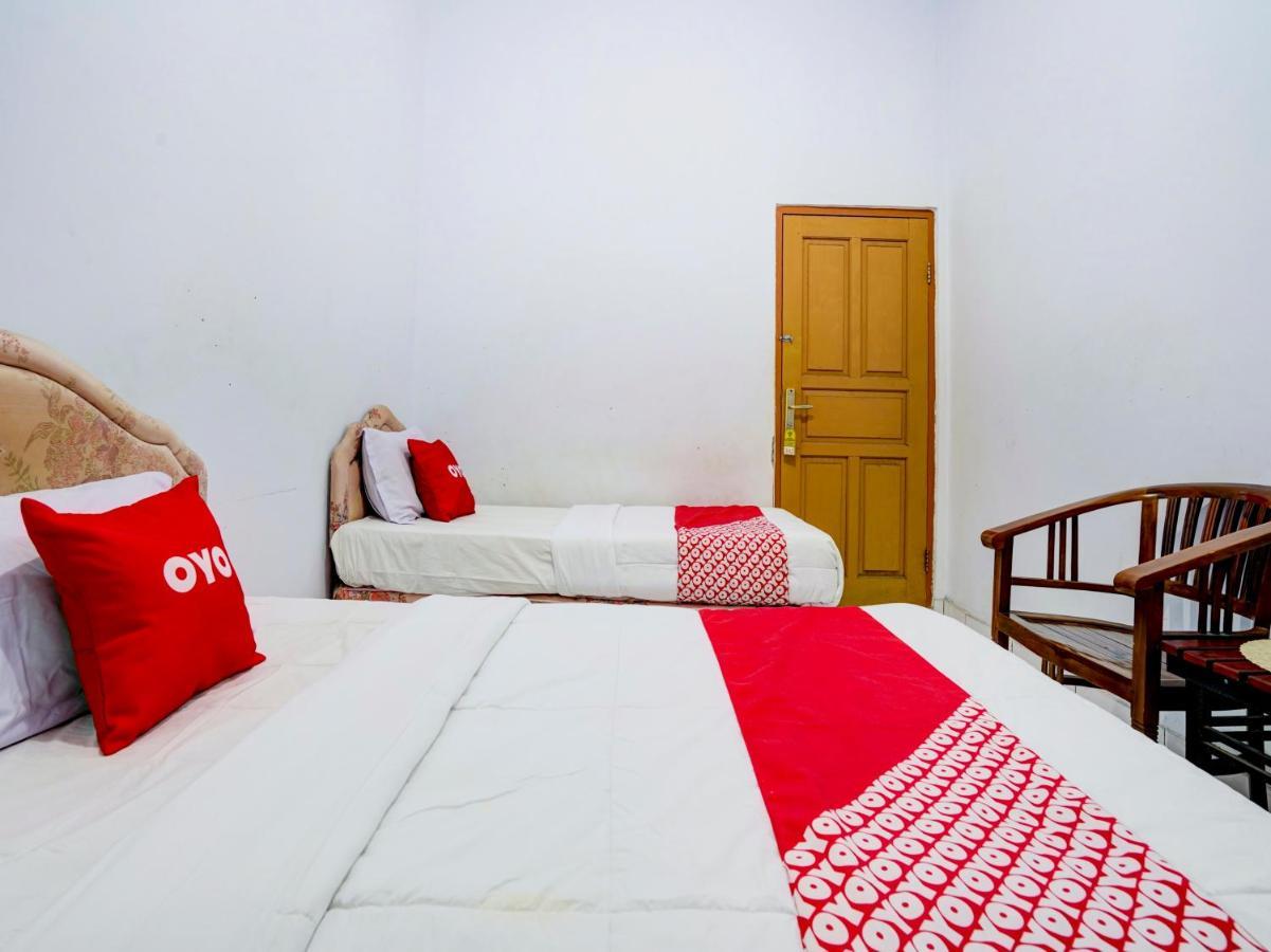 Super Oyo 90118 Hotel Diamond Syariah Subang Exteriér fotografie